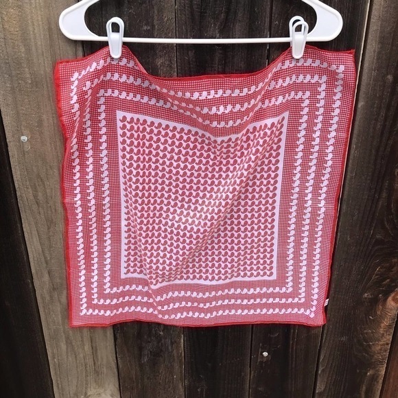 Square Scarf Red and white - Picture 5 of 5